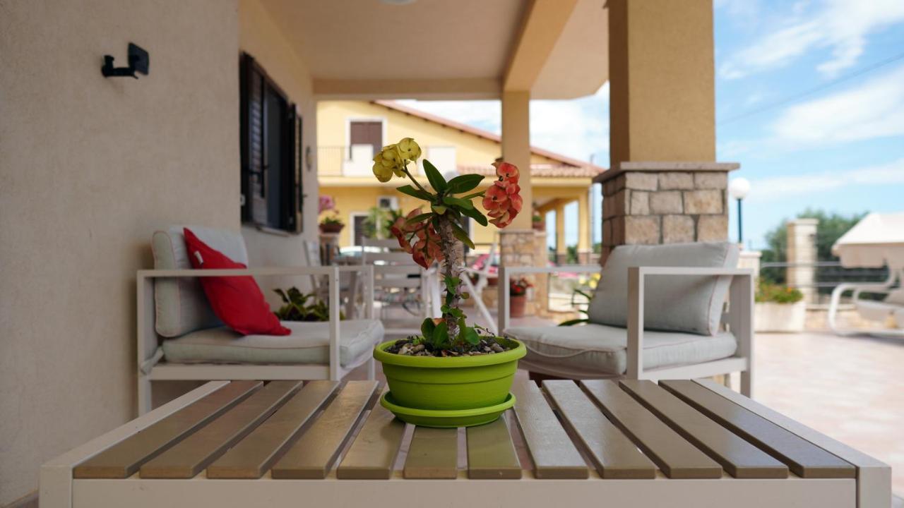 ליקאטה B&B La Veranda מראה חיצוני תמונה