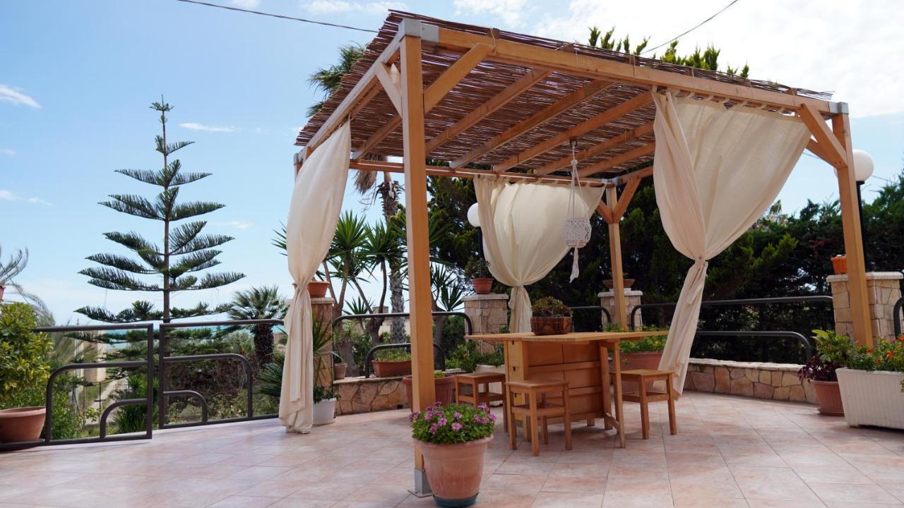 ליקאטה B&B La Veranda מראה חיצוני תמונה
