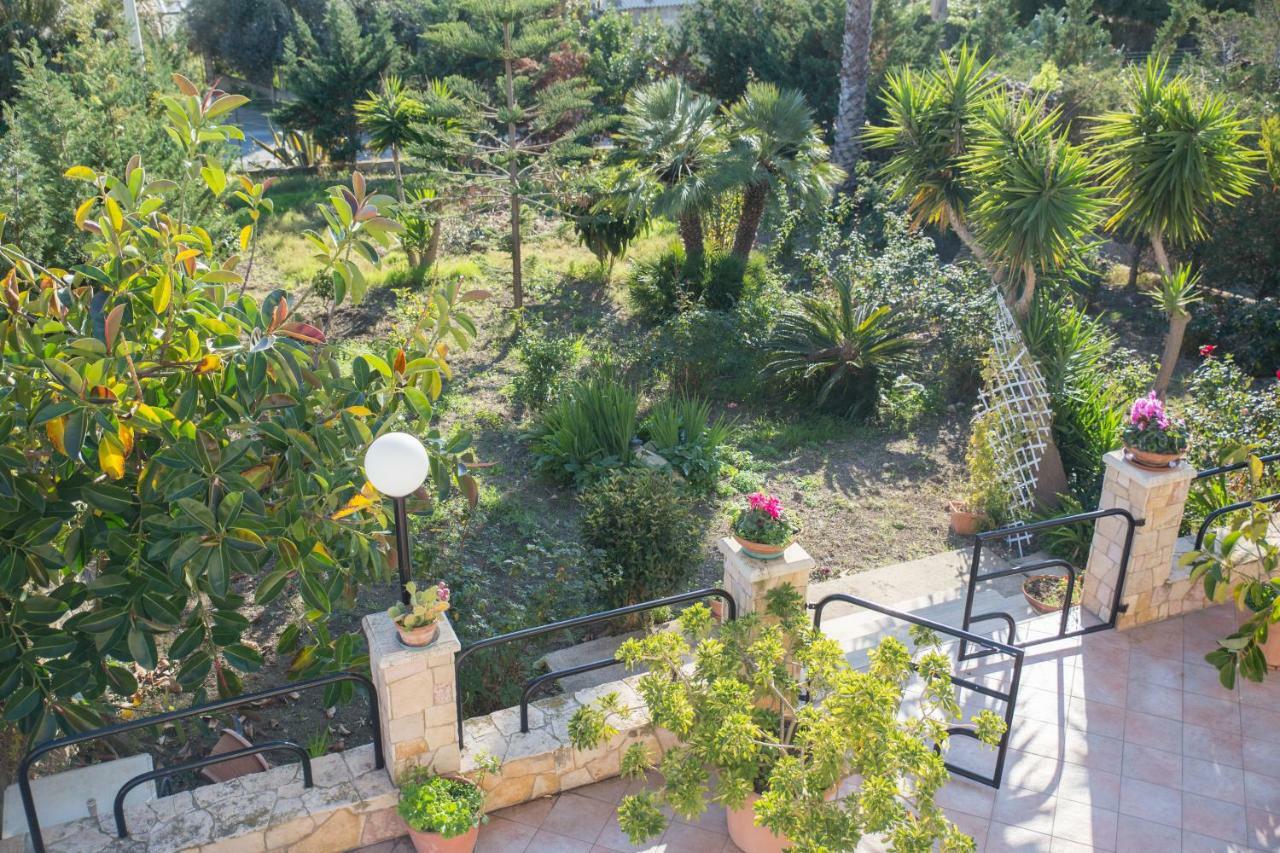 ליקאטה B&B La Veranda מראה חיצוני תמונה